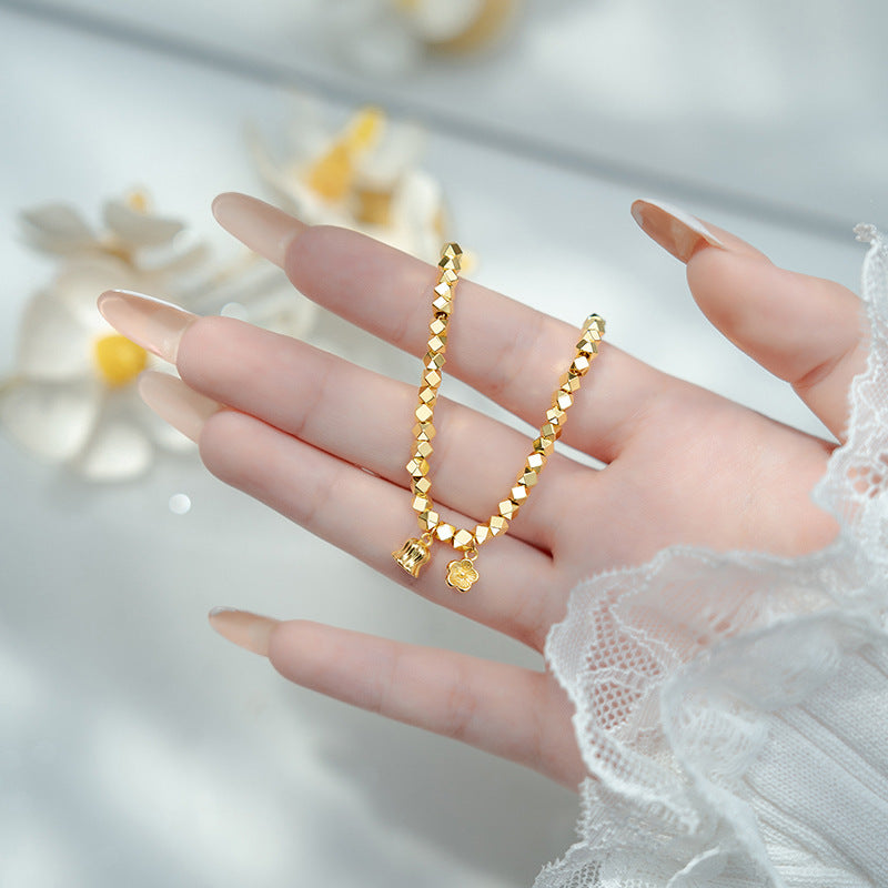 Beautiful Gold Bracelet with Unique Style