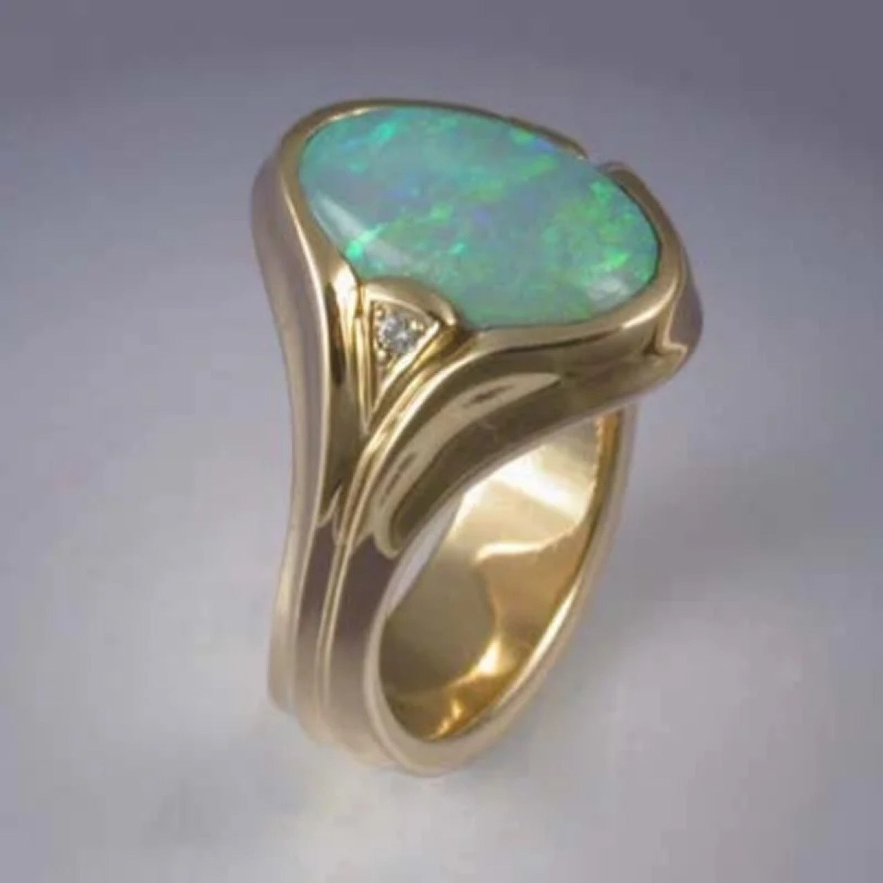 Elegant Ring for Every Occasion