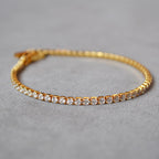 Beautiful Gold Bracelet with Unique Style