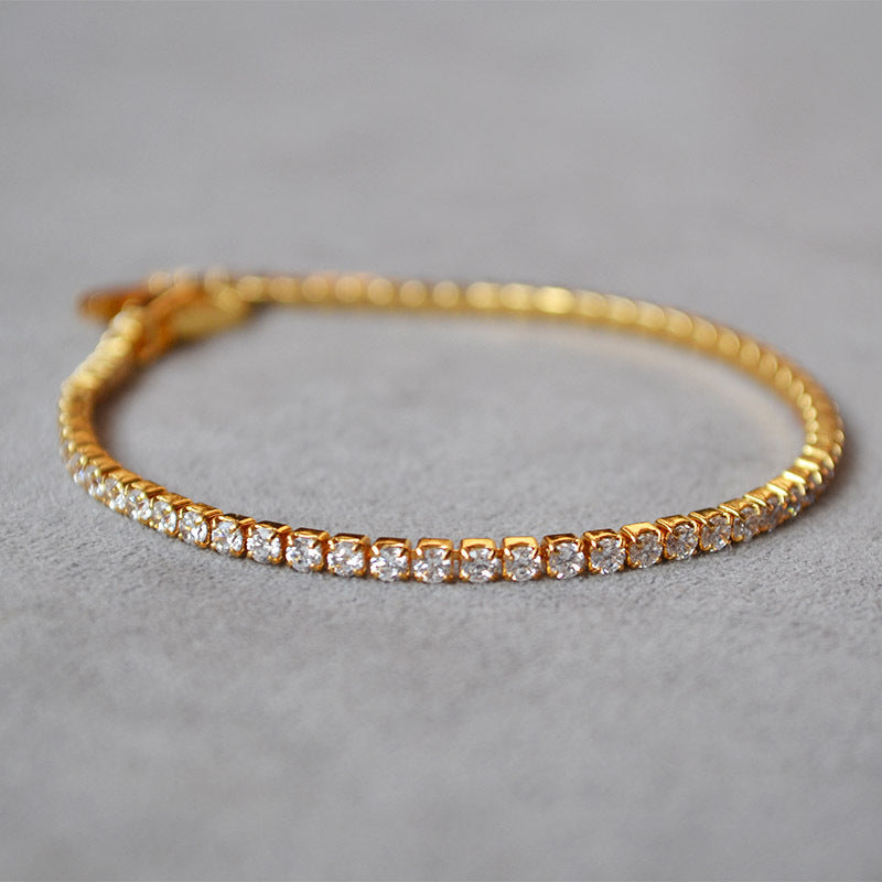 Beautiful Gold Bracelet with Unique Style