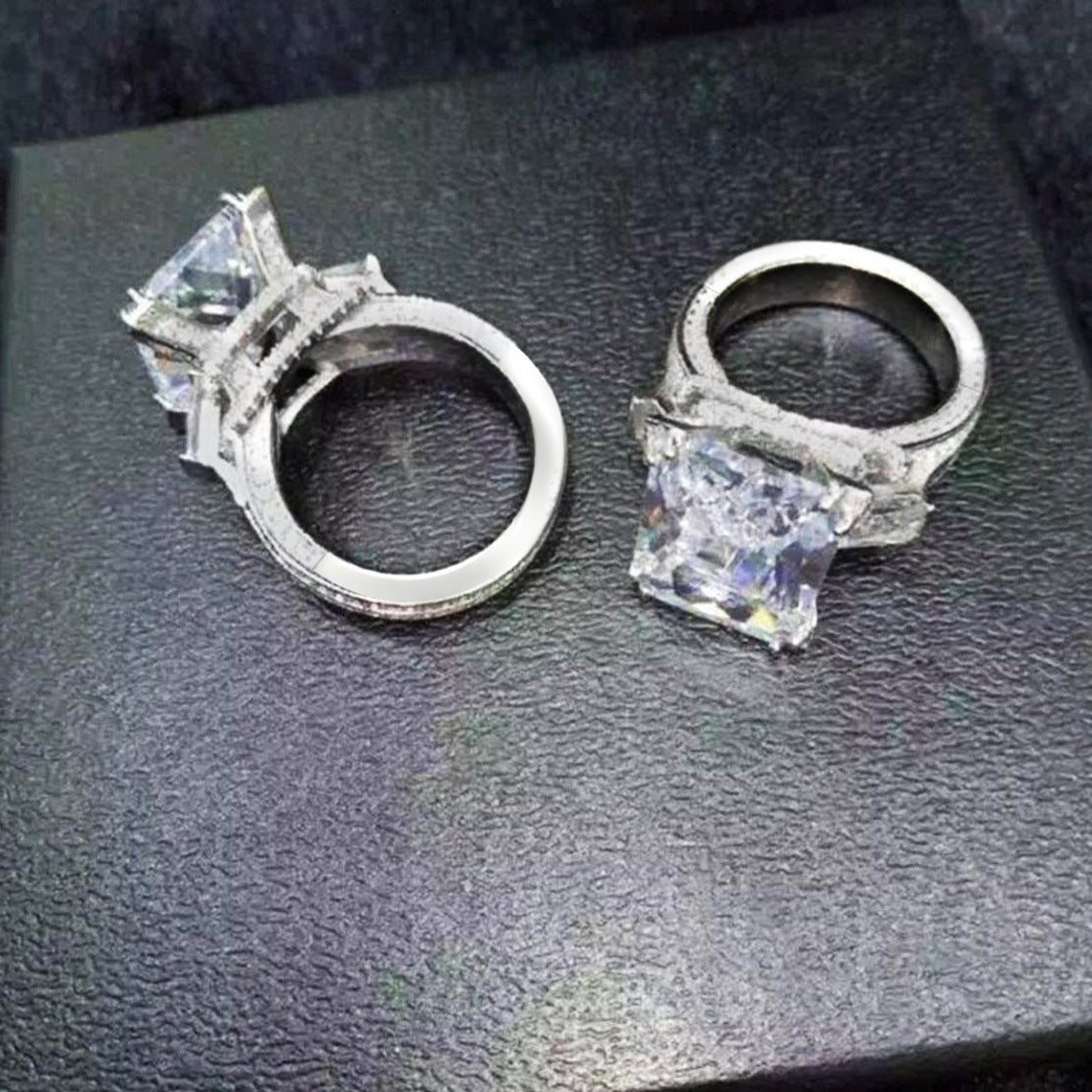 Beautiful Bracelet with Unique Style