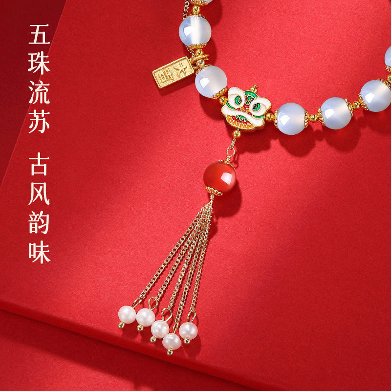 Beautiful Bracelet with Unique Style