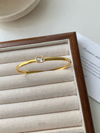 Beautiful Bracelet with Unique Style