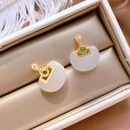 Beautiful Gold Necklace with Unique Style