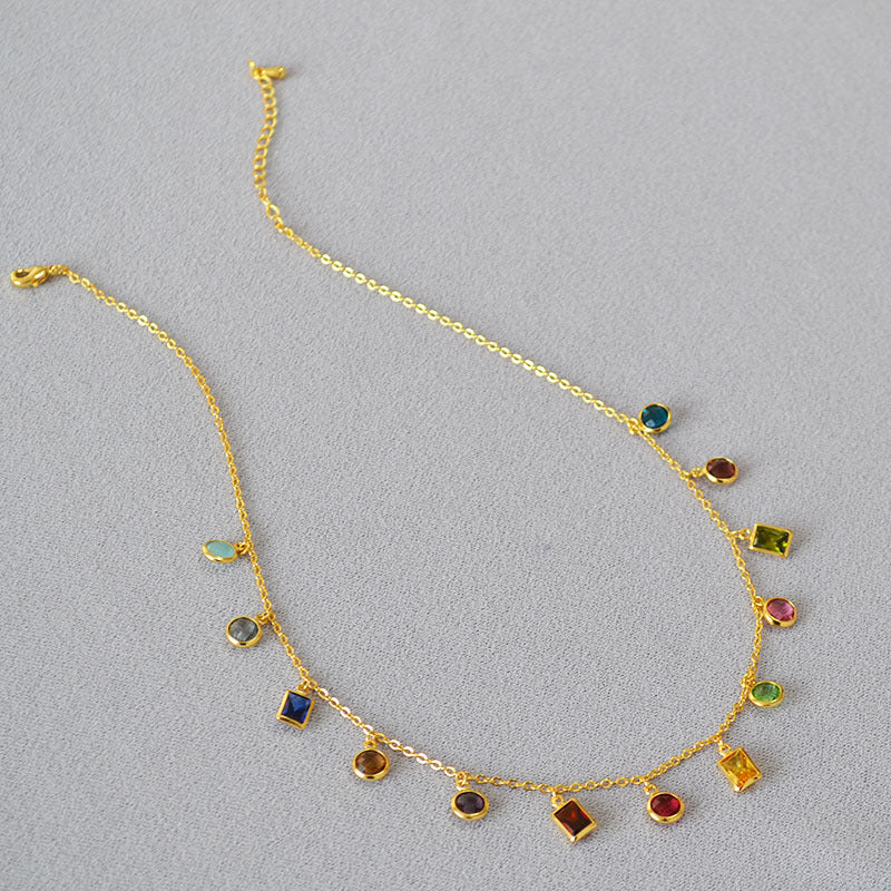 Beautiful Gold Necklace with Unique Style