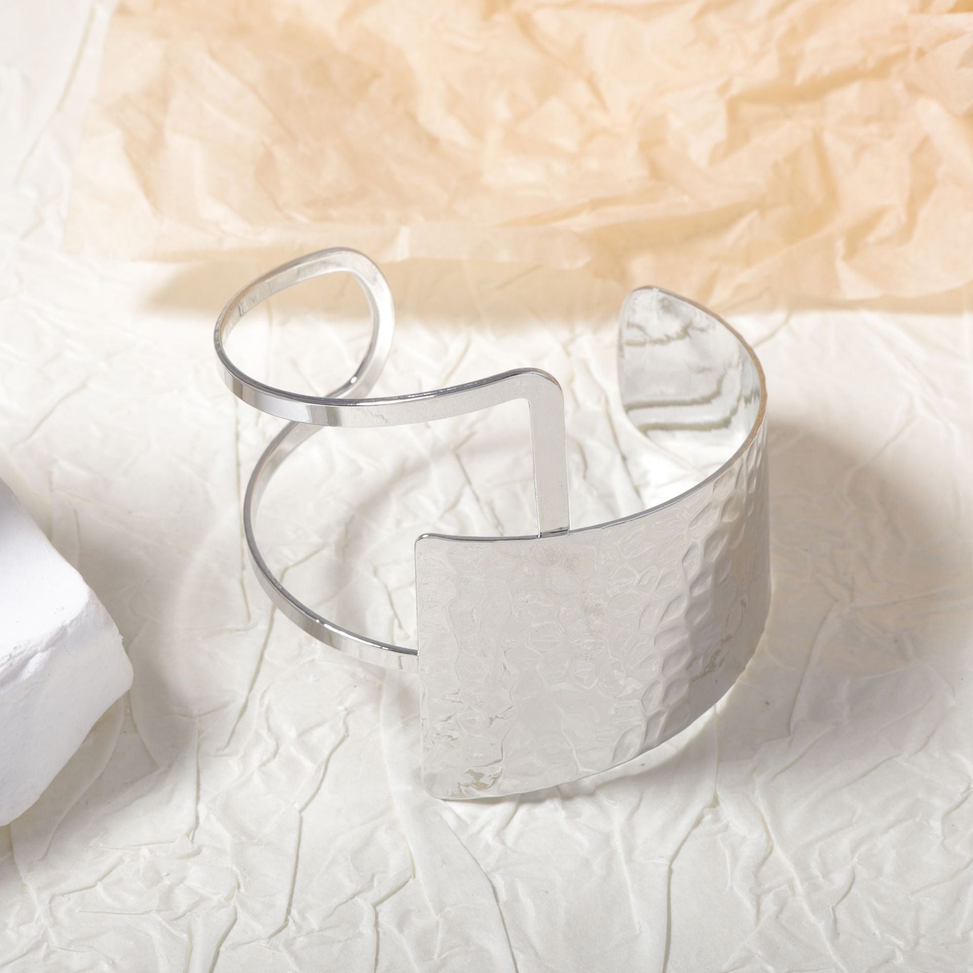 Beautiful Bracelet with Unique Style