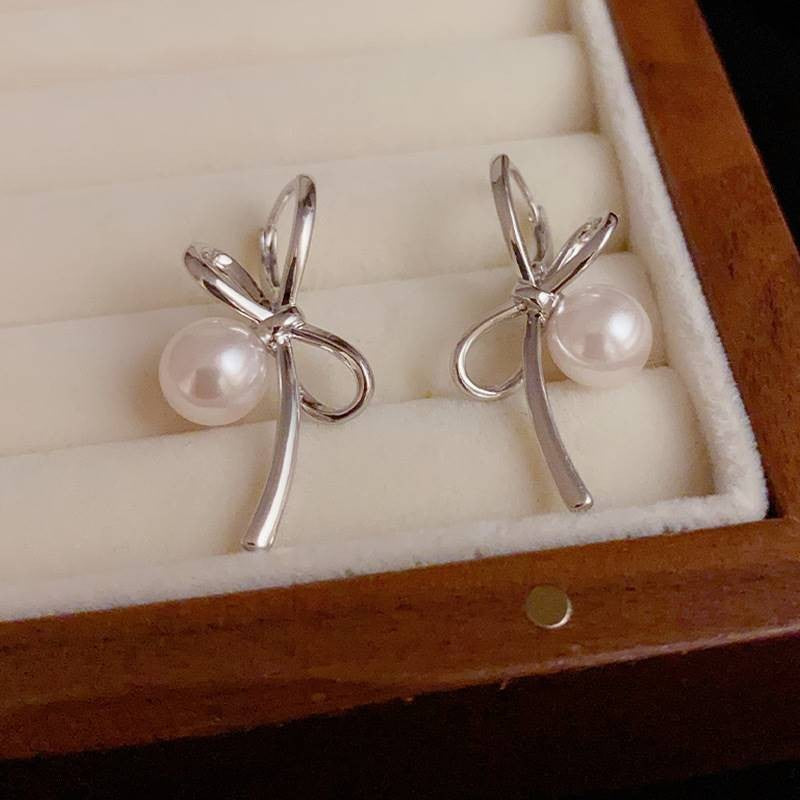 Vintage Handmade Pearl Earring