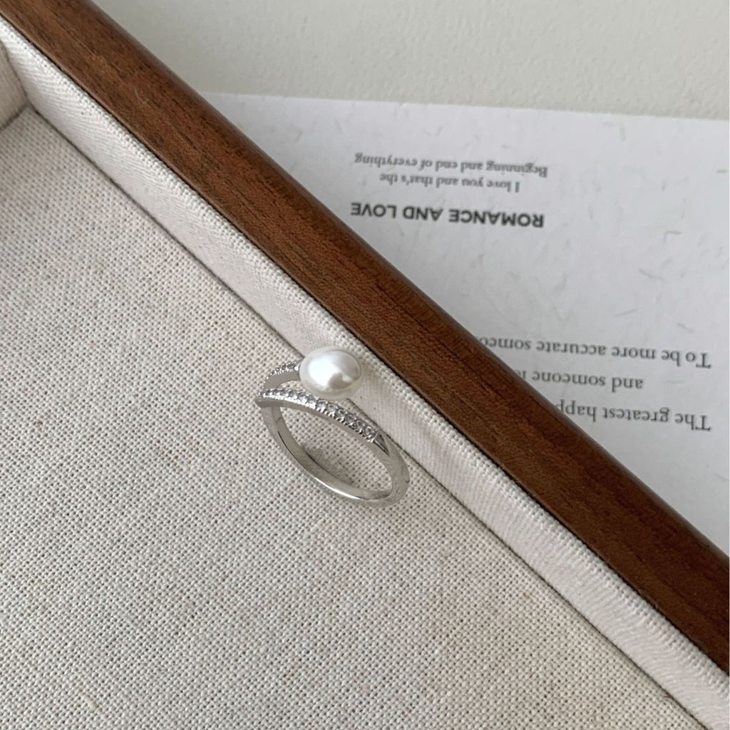 Elegant Pearl Ring for Every Occasion
