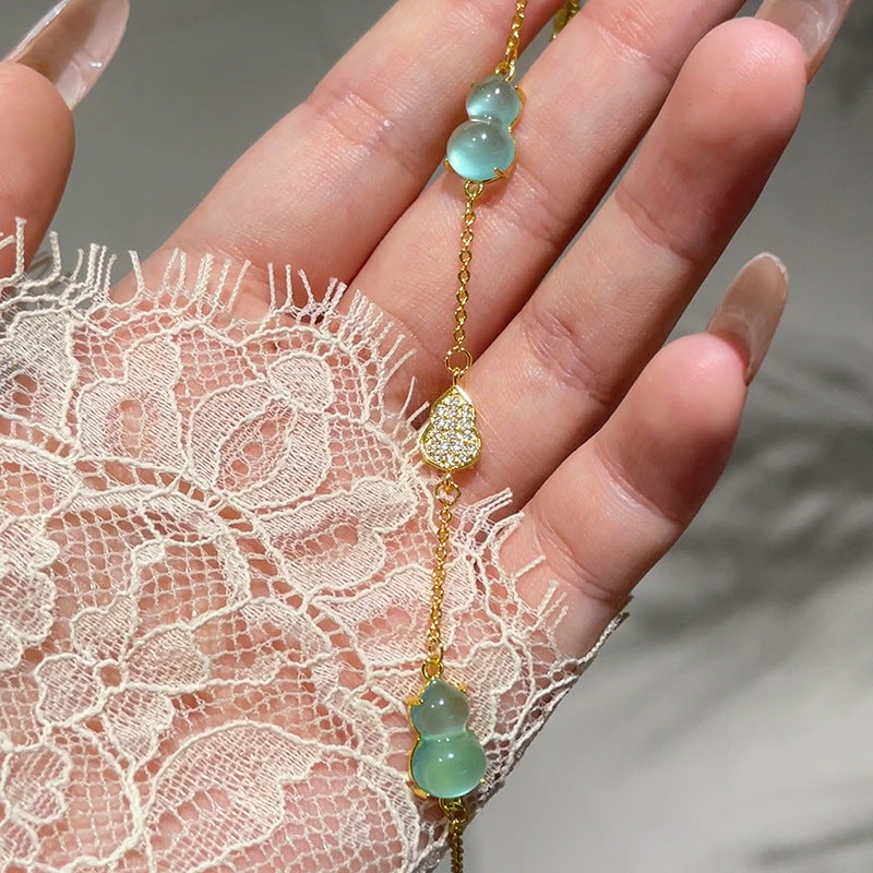 Beautiful Bracelet with Unique Style