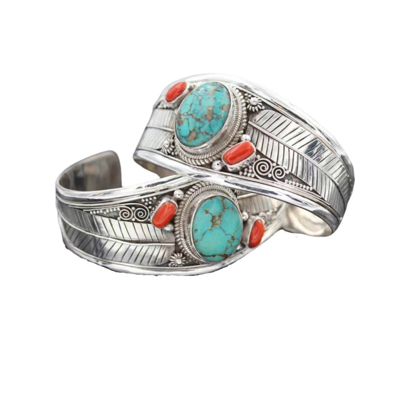 Beautiful Bracelet with Unique Style