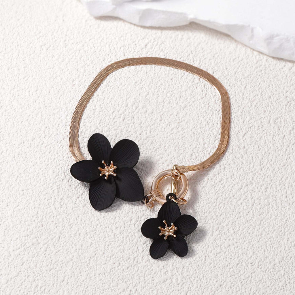 Beautiful Bracelet with Unique Style