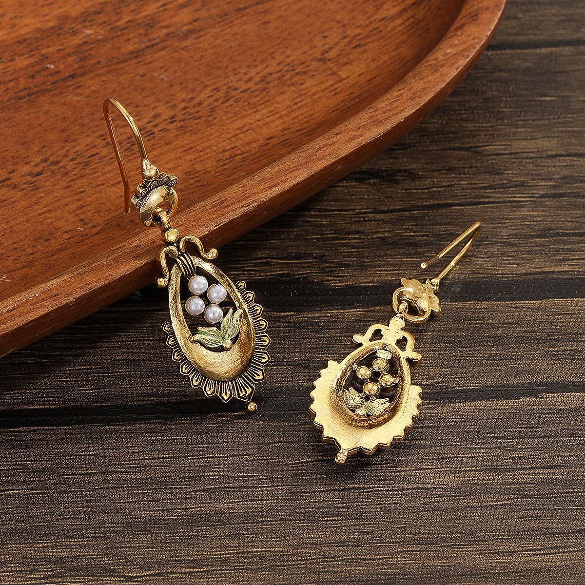Stunning Earring for Daily Wear