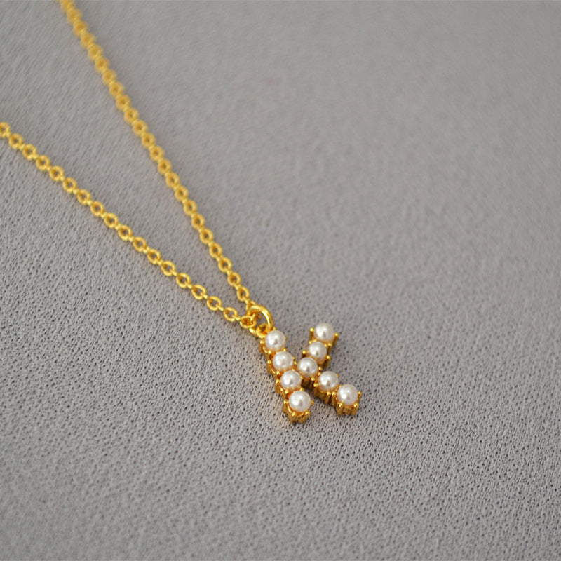 Beautiful Gold Necklace with Unique Style