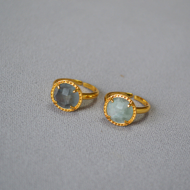 Beautiful Gold Ring with Unique Style