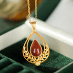 Beautiful Gold Necklace with Unique Style