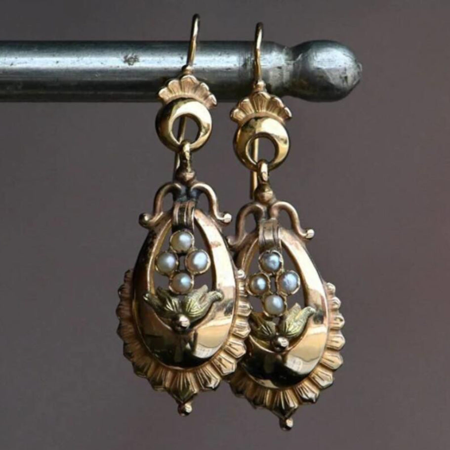 Vintage Handmade Earring