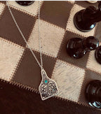 A Beautiful Necklace with Unique Style