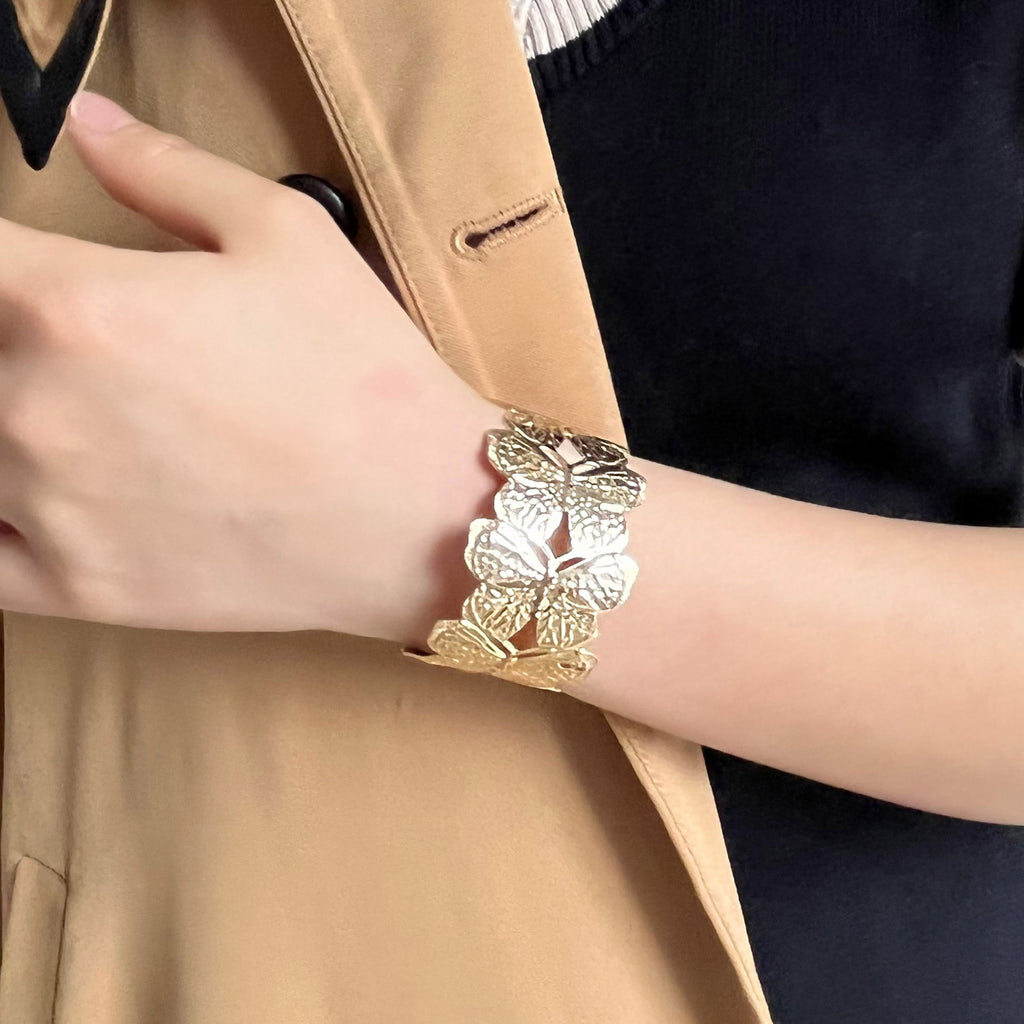 Beautiful Bracelet with Unique Style