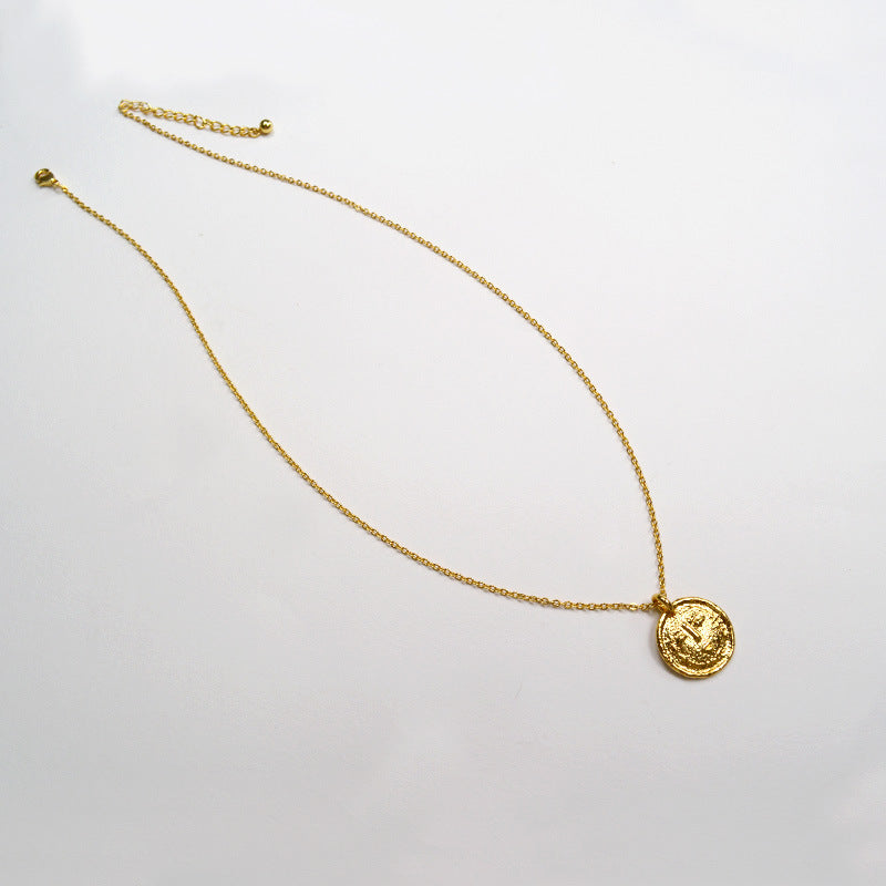 Beautiful Gold Necklace with Unique Style