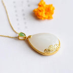 Beautiful Gold Necklace with Unique Style