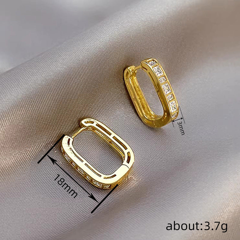 Beautiful Earring with Unique Style