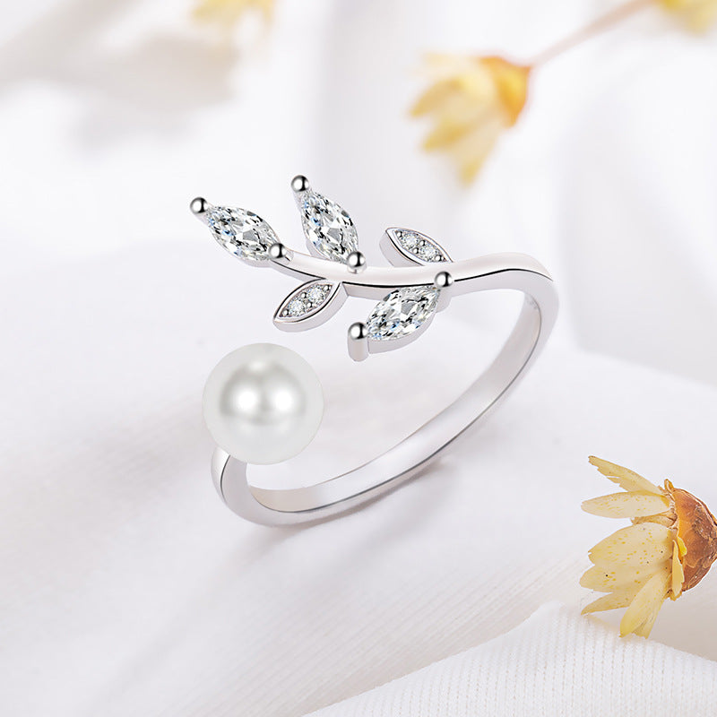 Romantic Pearl Ring for Special Moments