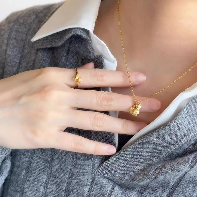 Beautiful Gold Ring with Unique Style