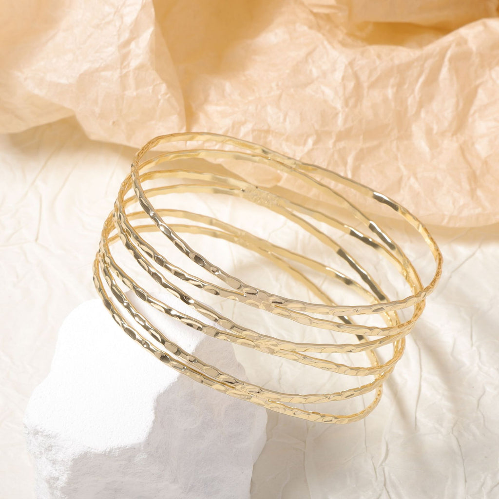 Beautiful Bracelet with Unique Style