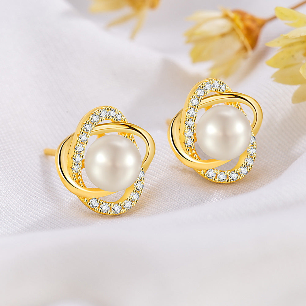 Stunning Pearl Earring for Daily Wear