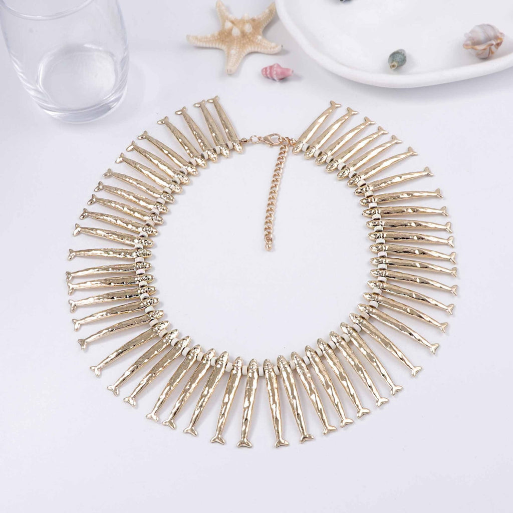 Beautiful Gold Necklace with Unique Style