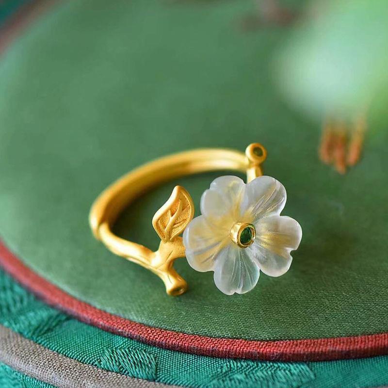 Beautiful Gold Ring with Unique Style