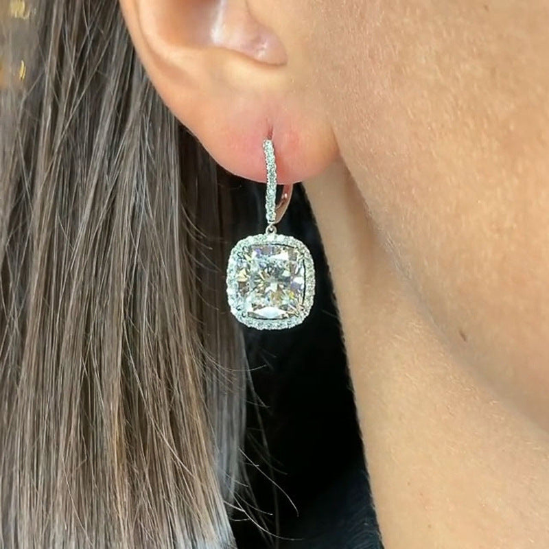 Beautiful Earring with Unique Style