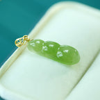 Beautiful Gold Necklace with Unique Style