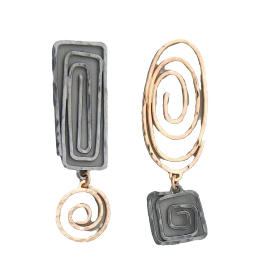 A Romantic Earring for Special Moments