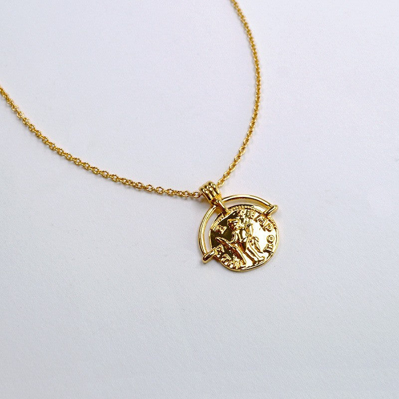 Beautiful Gold Necklace with Unique Style