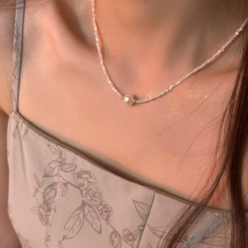 A Charming Pearl Necklace for Any Occasion