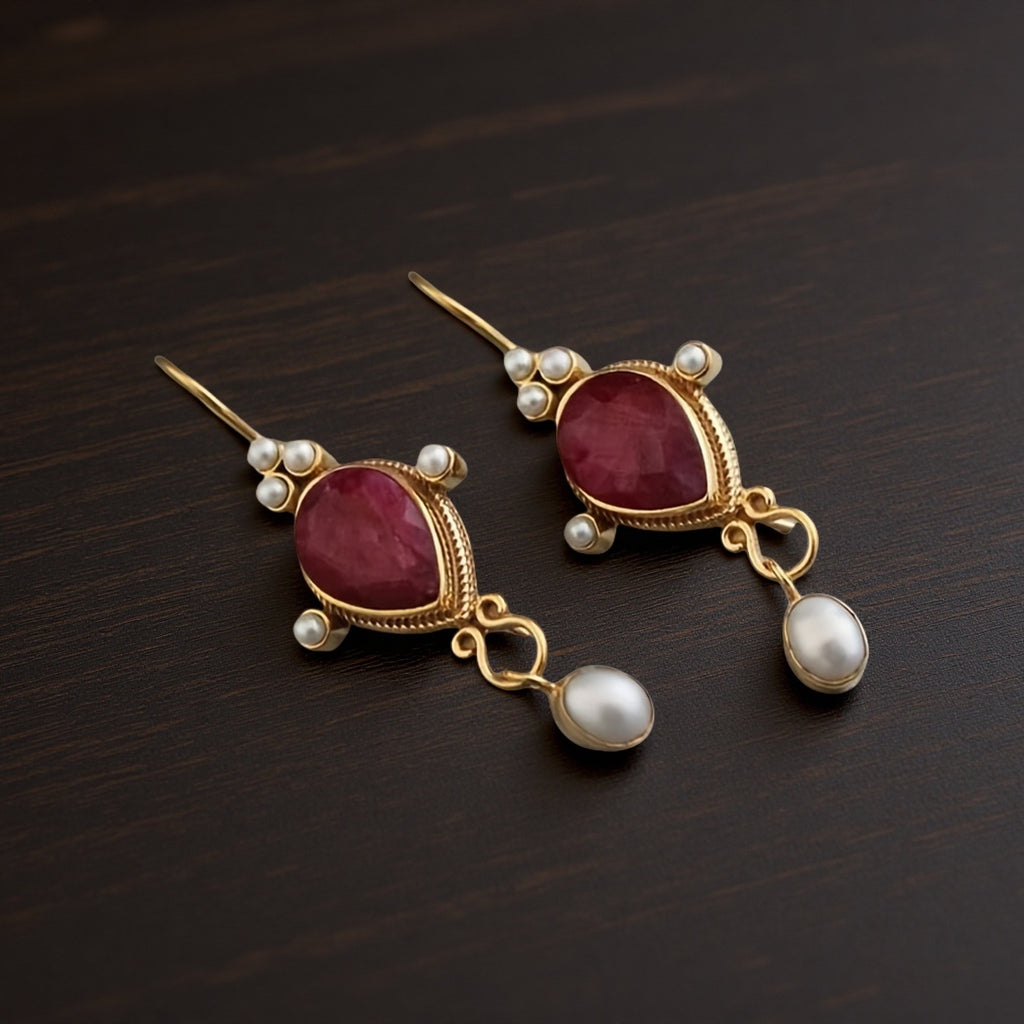 Stunning Pearl Earring for Daily Wear