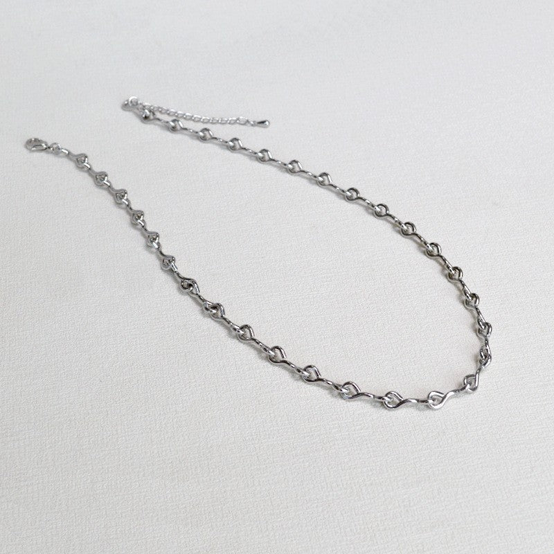 Beautiful Gold Necklace with Unique Style