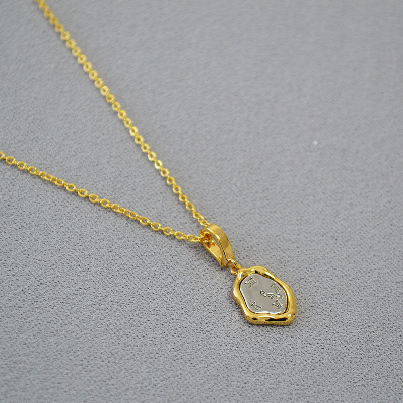 Beautiful Gold Necklace with Unique Style