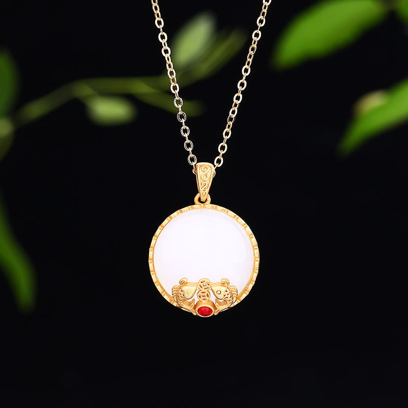 Beautiful Gold Necklace with Unique Style