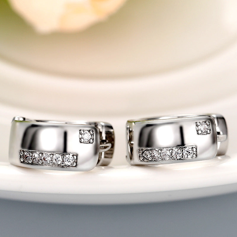 Beautiful Earring with Unique Style