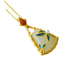 Beautiful Gold Necklace with Unique Style