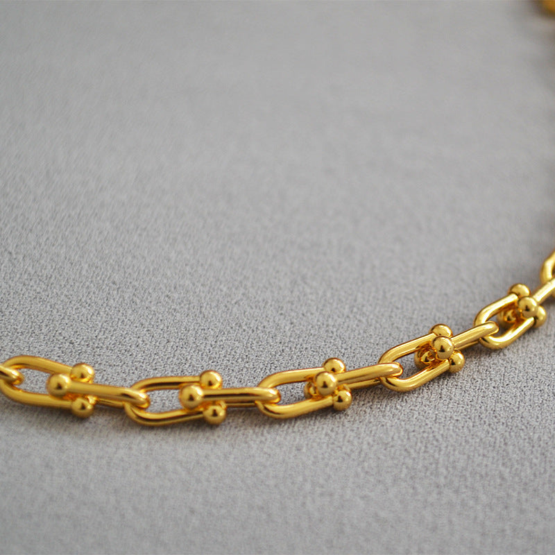 Beautiful Gold Necklace with Unique Style