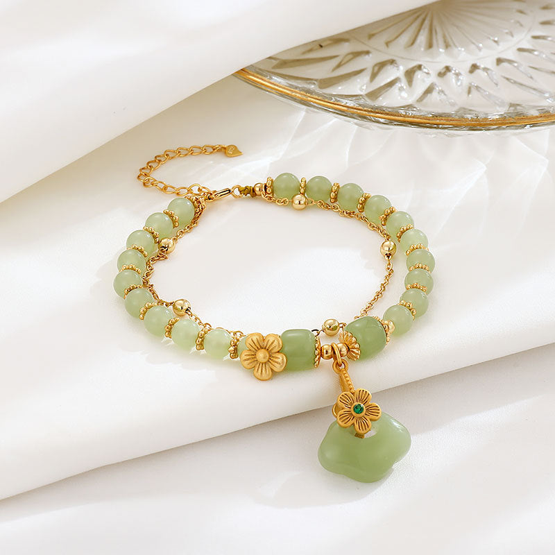 Beautiful Silver Bracelet with Unique Style