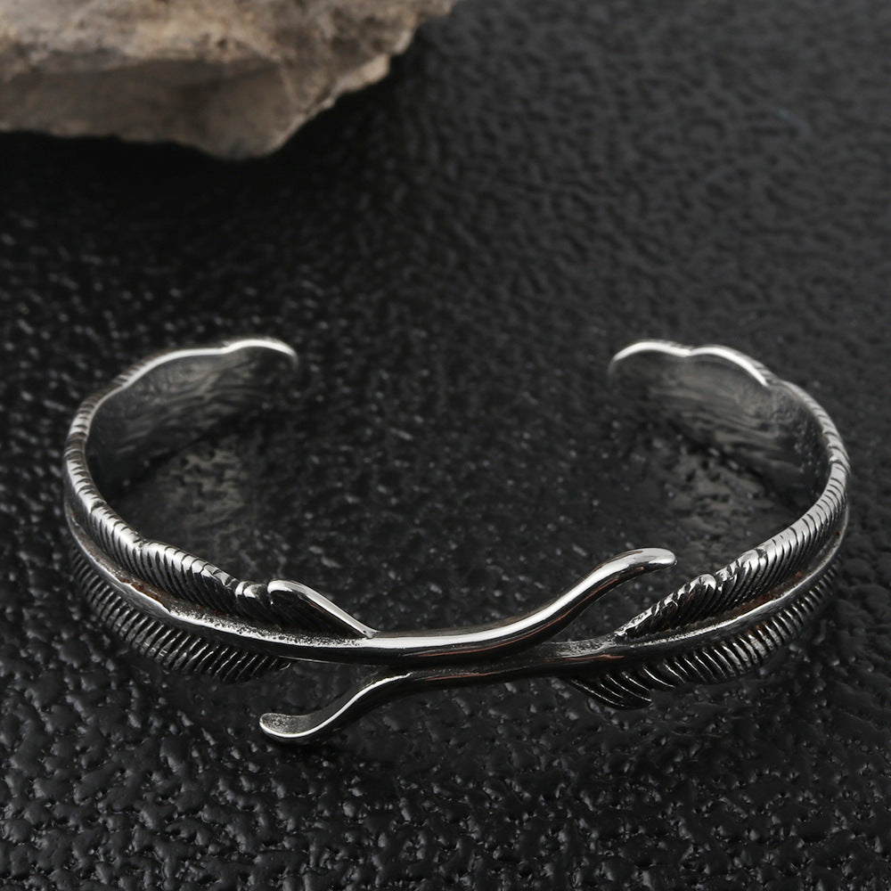 Beautiful Bracelet with Unique Style