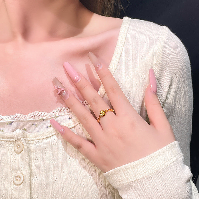 Beautiful Gold Ring with Unique Style