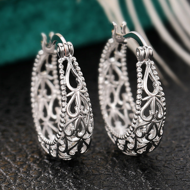Beautiful Earring with Unique Style