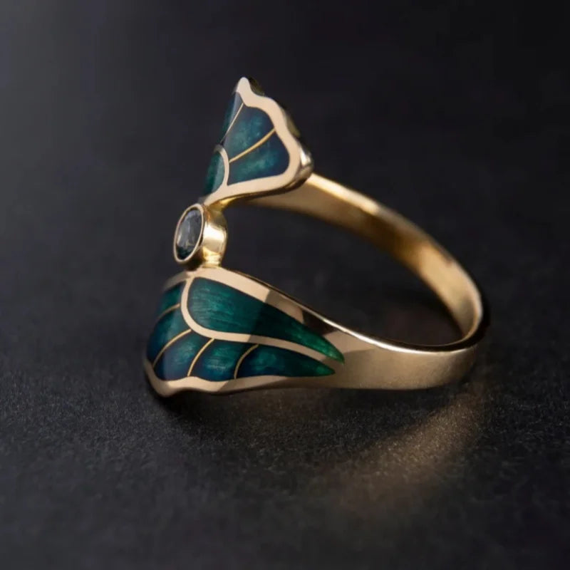 Beautiful Gold Ring with Unique Style