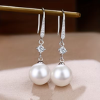 Classic Pearl Earring with Timeless Appeal