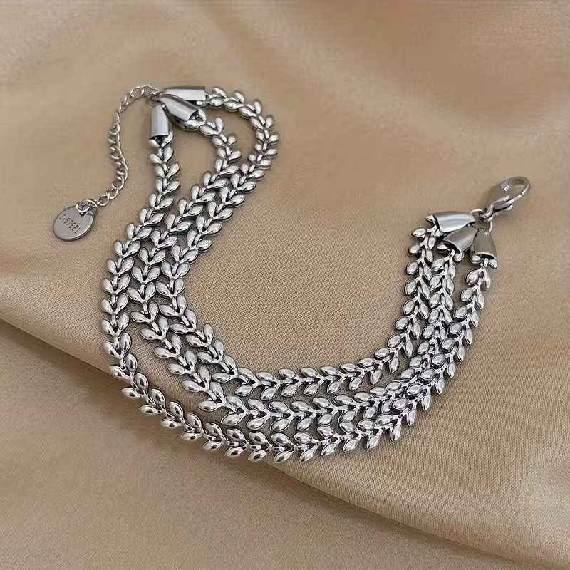 Beautiful Bracelet with Unique Style